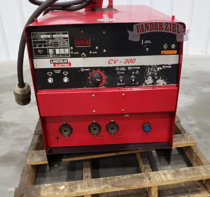Lincoln Idealarc CV-300 Welding Power Source