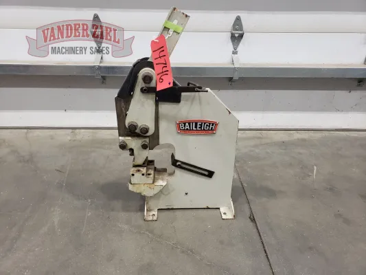 Baileigh HP-160 Punch