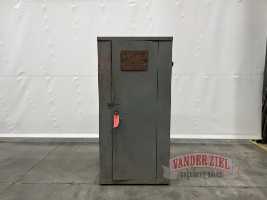 1 door Cabinet 18"x36"x75" H