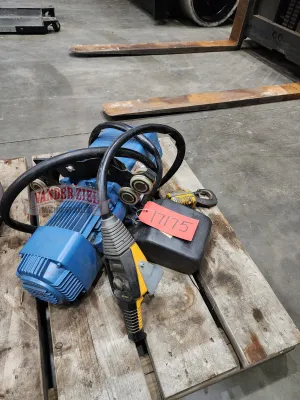 Demag Hoist