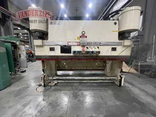 Niagara 12' x 350 Ton Press Brake, Model HDH-350-10-12
