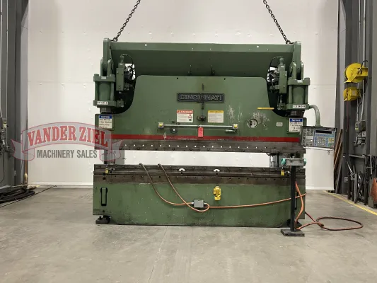 Cincinnati 12' x 230 Ton Press Brake