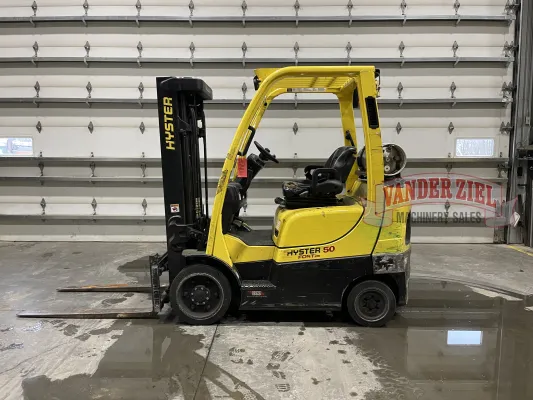 Hyster 5,000 lbs. Capacity Forklift, Model S50FT