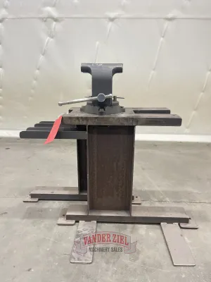 Welding Table with Vise