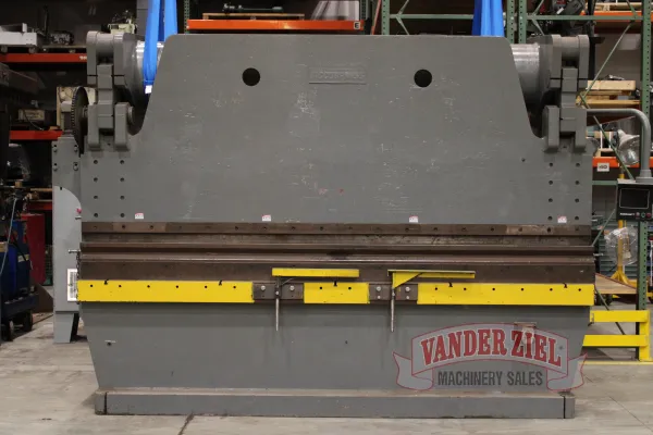 Accurpress 14' x 400 Ton Hydraulic Press Brake, Model 740012