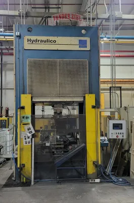 Hydraulico 300 Ton Model ON2044 Type 275/90, Bed Size 60” x 48”